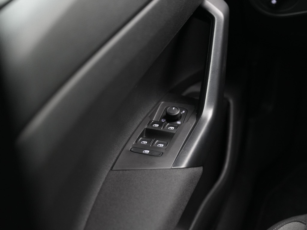 Volkswagen Polo (KTK31F) met abonnement