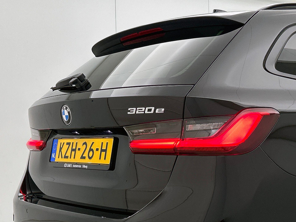 BMW 3 Serie touring (KZH26H) met abonnement