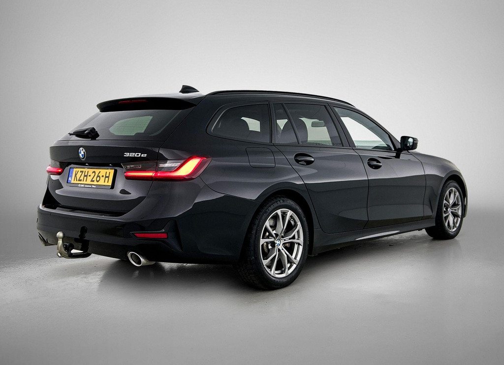 BMW 3 Serie touring (KZH26H) met abonnement
