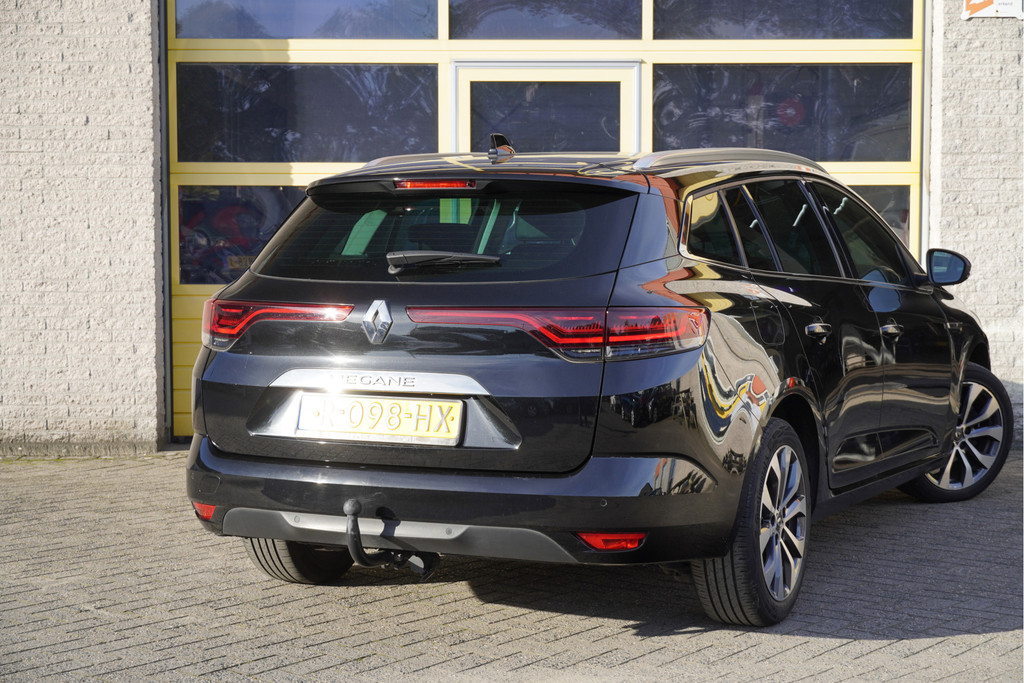 Renault MEGANE Estate (R098HX) met abonnement