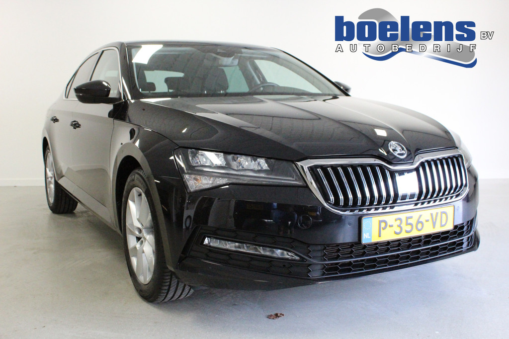 ŠKODA Superb (P356VD) met abonnement