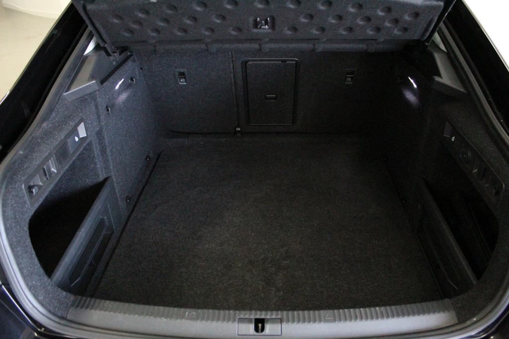 ŠKODA Superb (P356VD) met abonnement