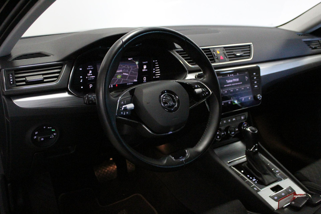 ŠKODA Superb (P356VD) met abonnement