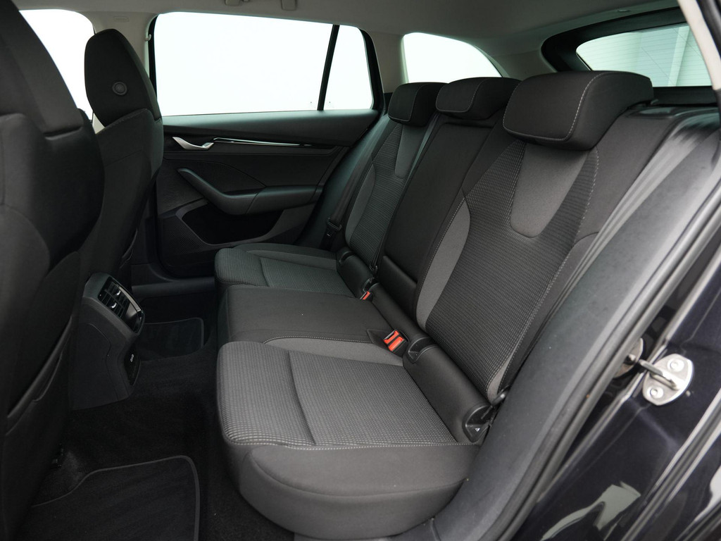 ŠKODA Octavia (GZP65G) met abonnement