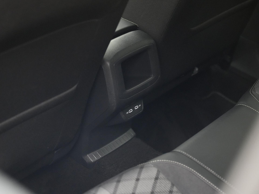 Volkswagen T-Cross (KXX75J) met abonnement