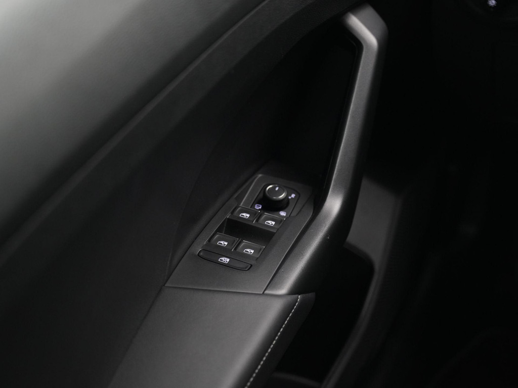 Volkswagen T-Cross (KXX75J) met abonnement