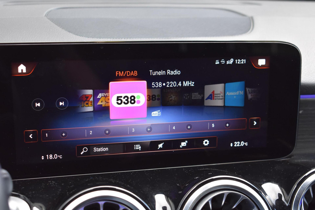 Mercedes-Benz EQB (R661TS) met abonnement