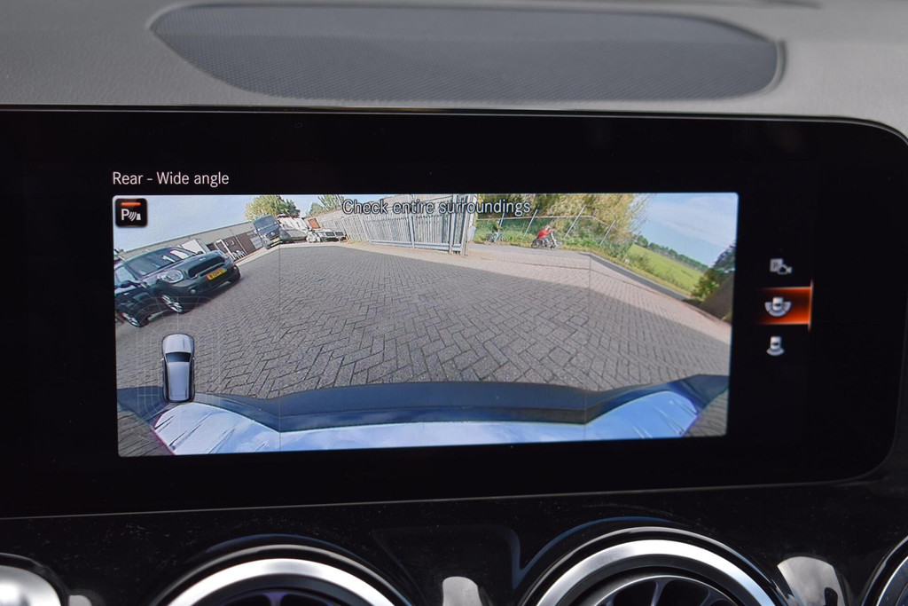 Mercedes-Benz EQB (R661TS) met abonnement