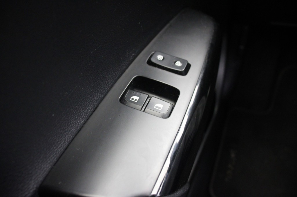 Kia Picanto (X223FT) met abonnement