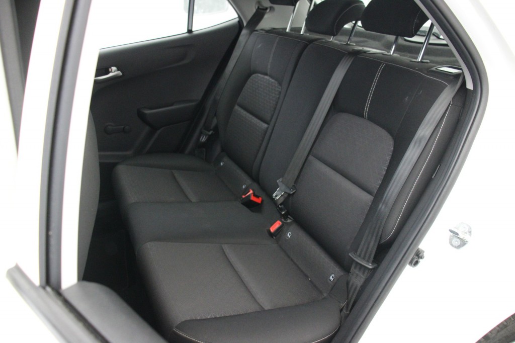 Kia Picanto (X223FT) met abonnement