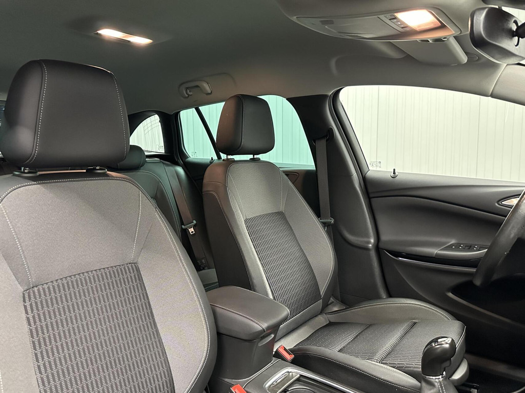 Opel Astra (N631JT) met abonnement