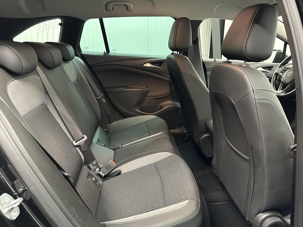Opel Astra (N631JT) met abonnement