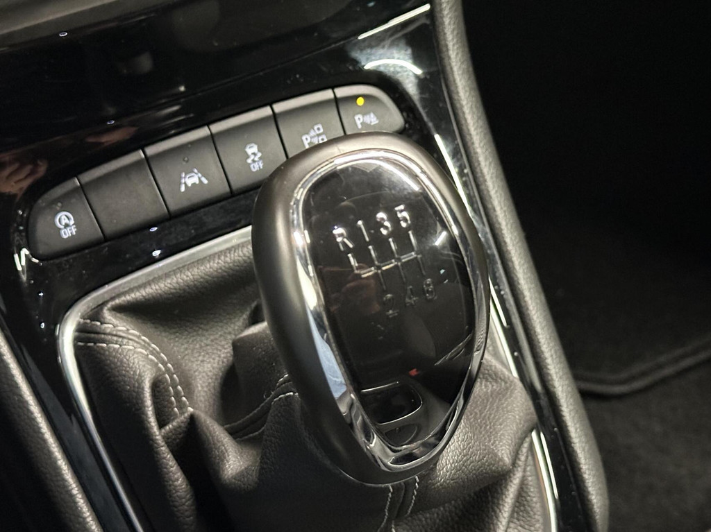 Opel Astra (N631JT) met abonnement