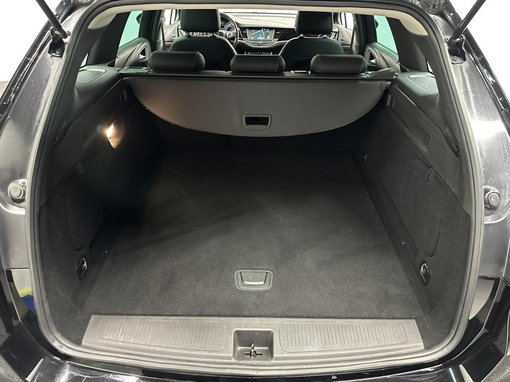 Opel Astra (N631JT) met abonnement