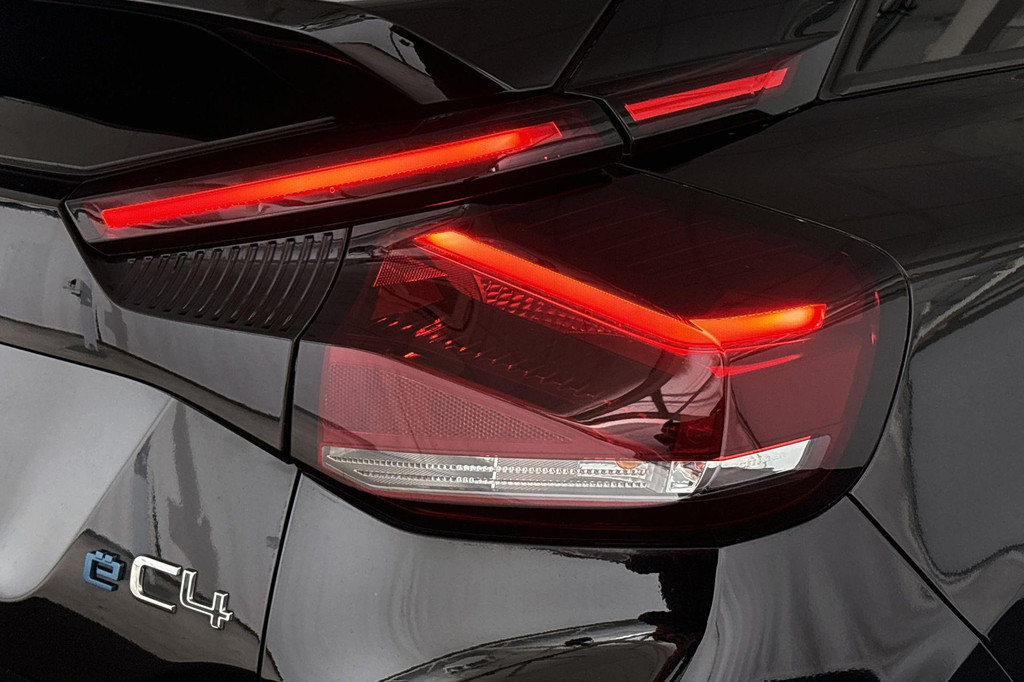 Citroën Ë-C4 (Z189NR) met abonnement