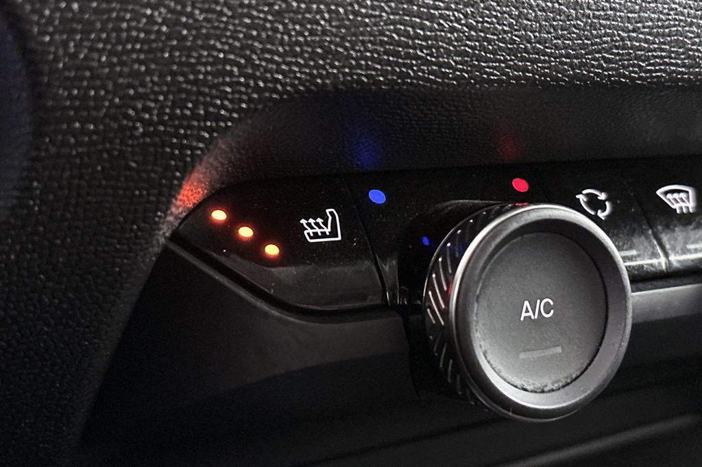 Citroën Ë-C4 (Z189NR) met abonnement