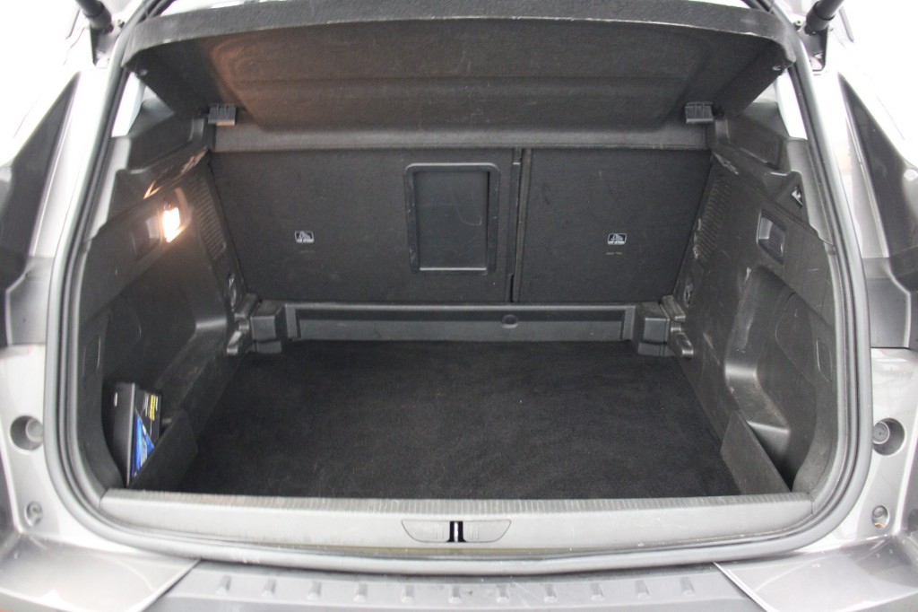 Opel Grandland X (J080ZN) met abonnement
