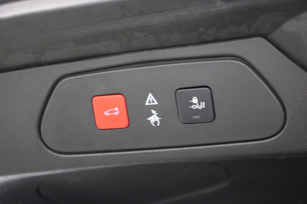 Opel Grandland X (J080ZN) met abonnement