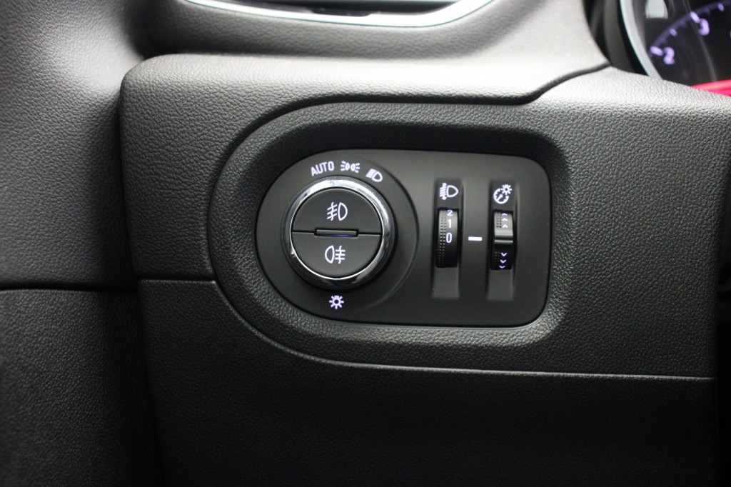 Opel Grandland X (J080ZN) met abonnement
