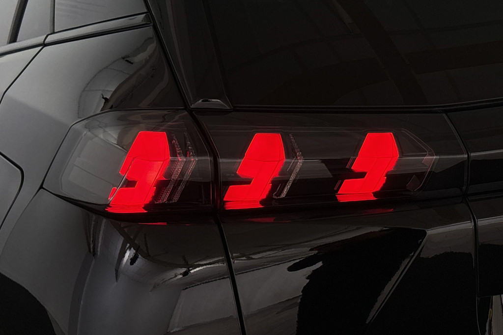 Peugeot e-2008 (L249TB) met abonnement