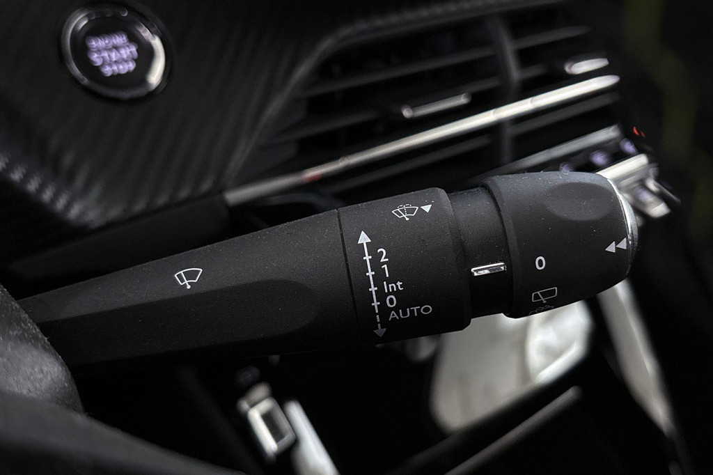 Peugeot e-2008 (L249TB) met abonnement