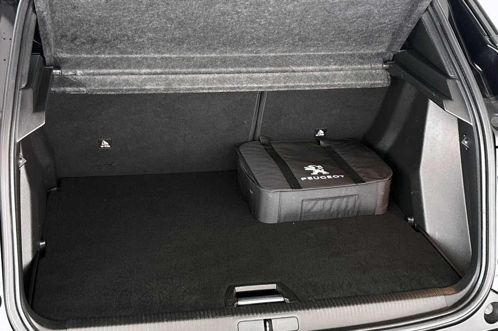 Peugeot e-2008 (N329XS) met abonnement