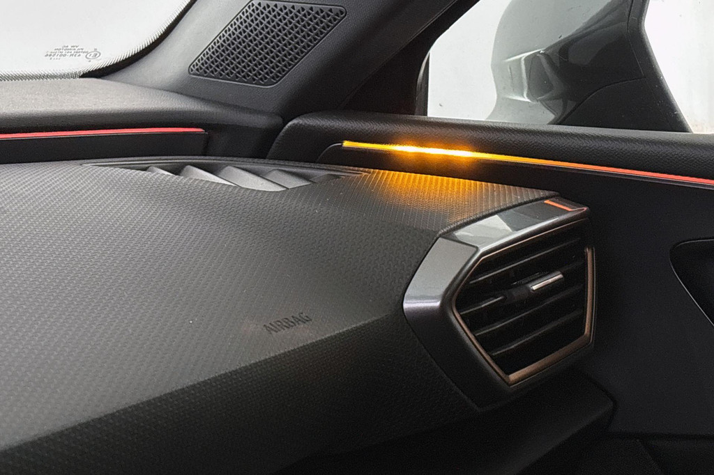 CUPRA Leon (KZJ22V) met abonnement