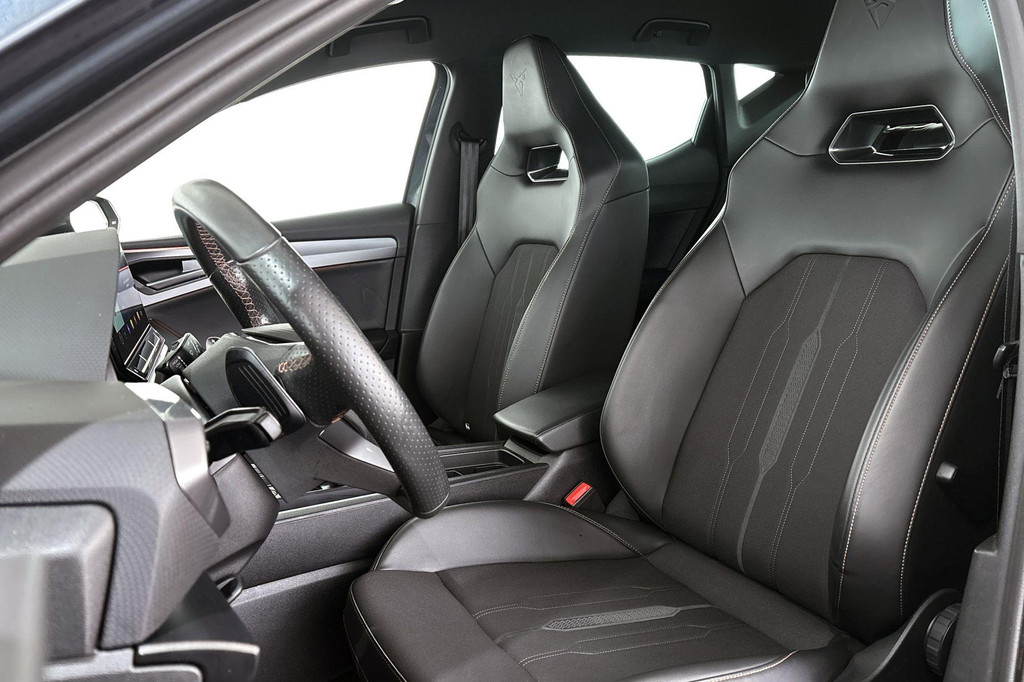CUPRA Leon (KZJ22V) met abonnement