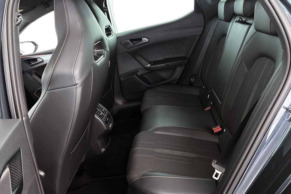 CUPRA Leon (KZJ22V) met abonnement