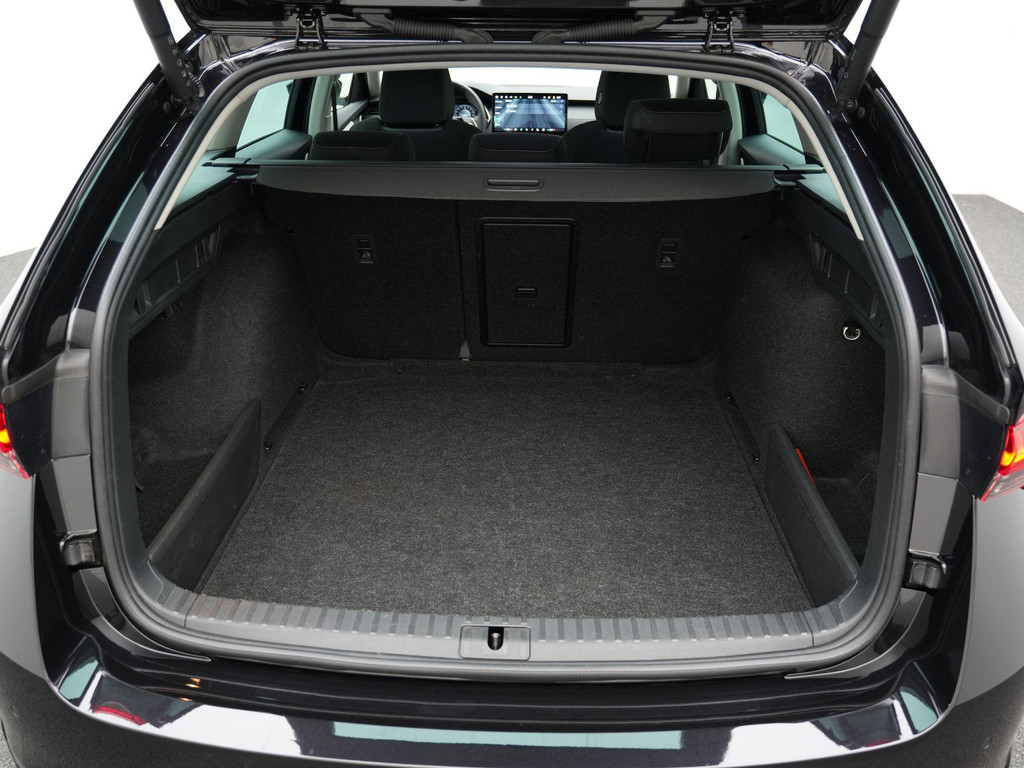 ŠKODA Octavia (GZP74G) met abonnement