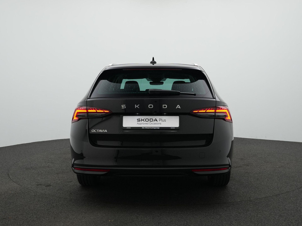 ŠKODA Octavia (GZP74G) met abonnement