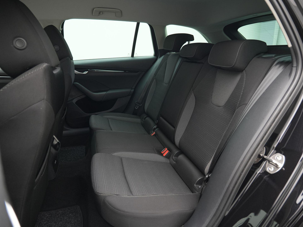 ŠKODA Octavia (GZP74G) met abonnement