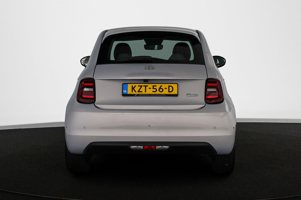 Fiat 500 (KZT56D) met abonnement