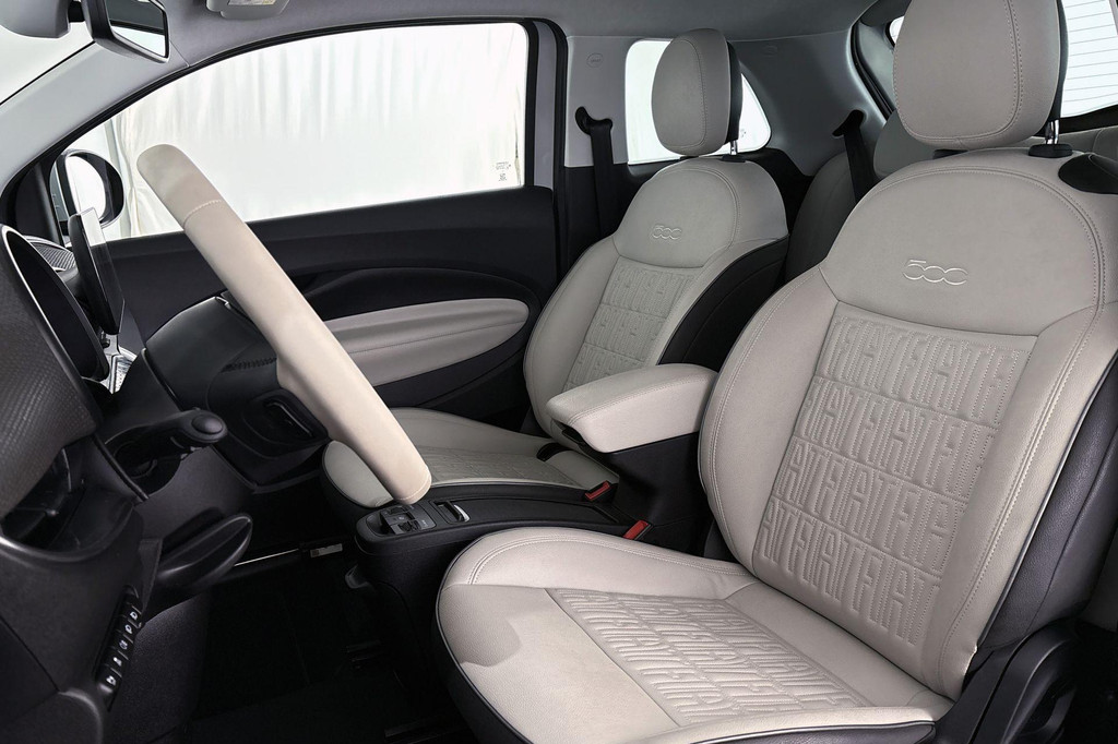 Fiat 500 (KZT56D) met abonnement
