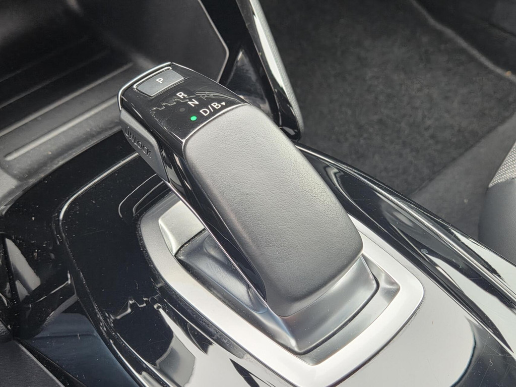 Peugeot e-2008 (N479DZ) met abonnement