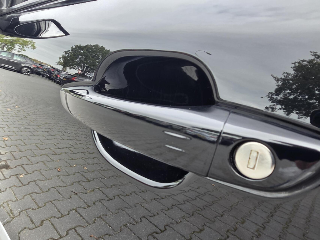 Peugeot e-2008 (N479DZ) met abonnement