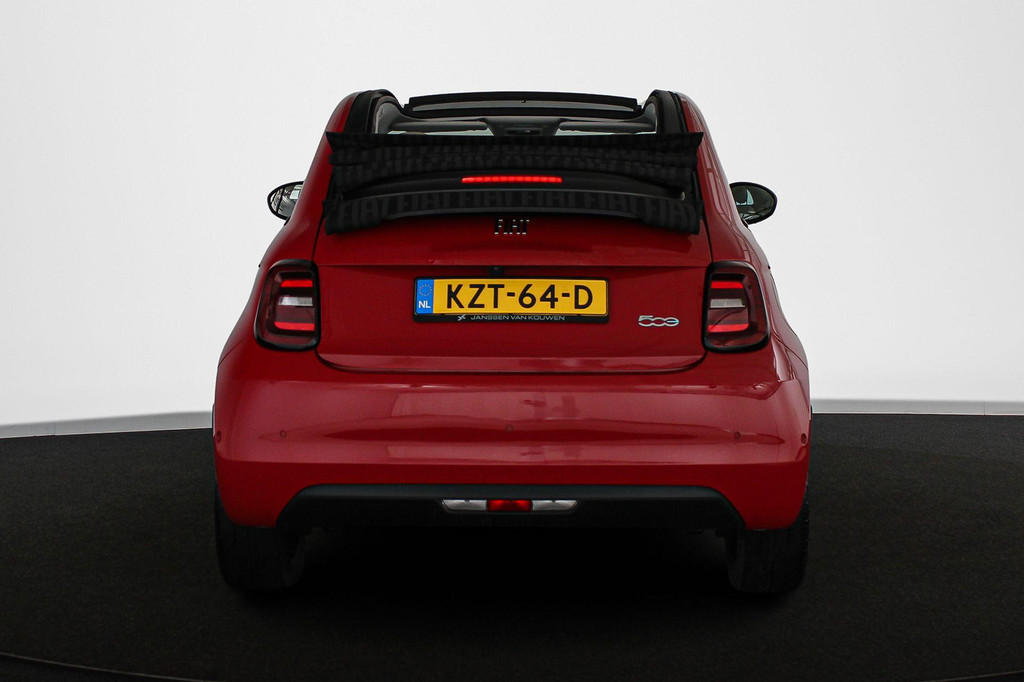 Fiat 500C (KZT64D) met abonnement