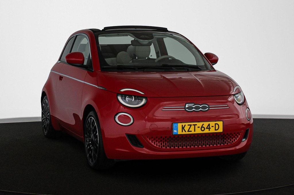 Fiat 500C (KZT64D) met abonnement