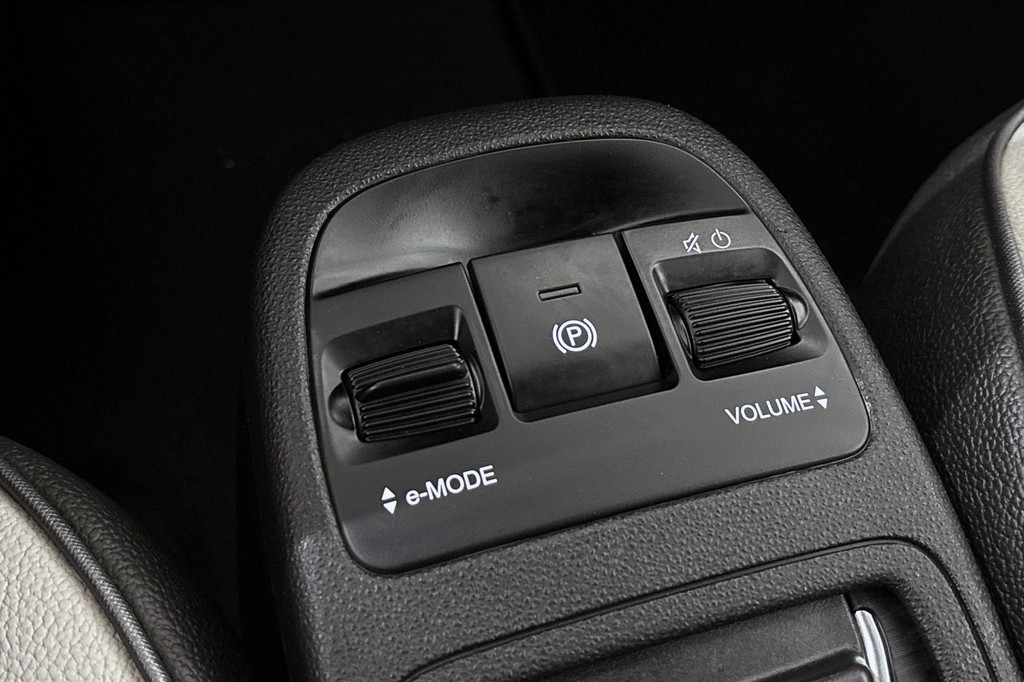 Fiat 500C (KZT64D) met abonnement