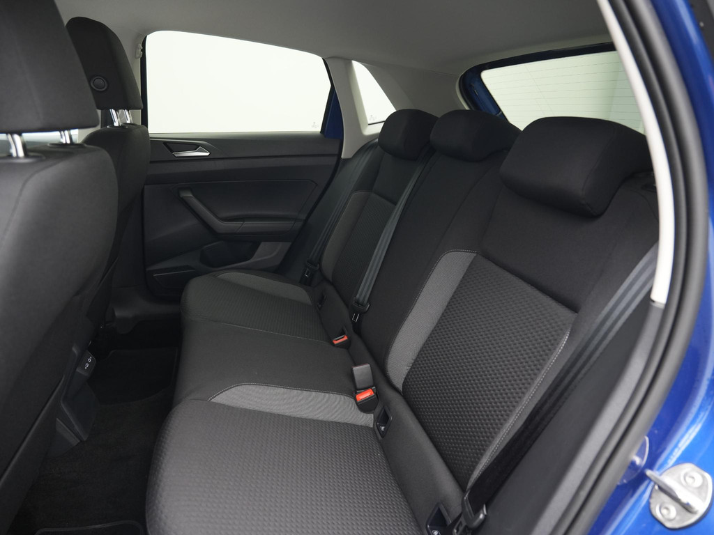 Volkswagen Polo (KTJ82V) met abonnement