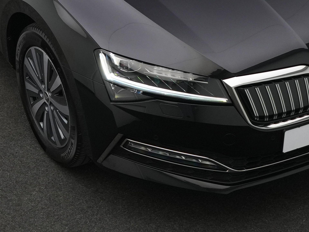 ŠKODA Superb (KPL95J) met abonnement