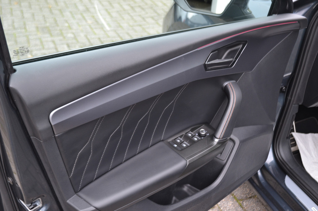 CUPRA Leon Sportstourer (NBB01X) met abonnement