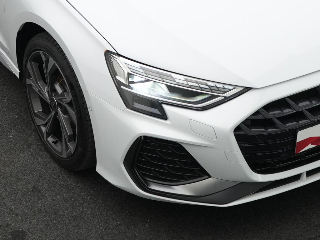 Audi A3 (KRF54H) met abonnement