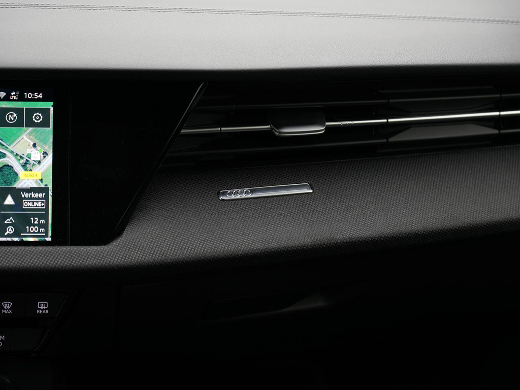 Audi A3 (KRF54H) met abonnement