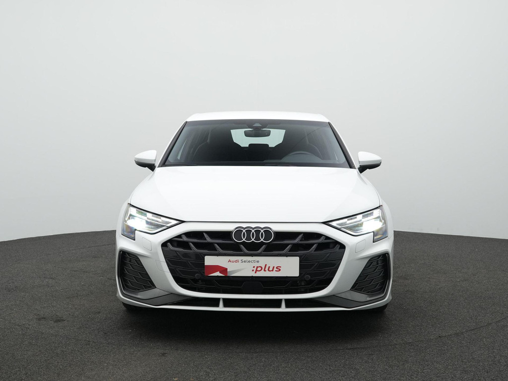 Audi A3 (KRF54H) met abonnement