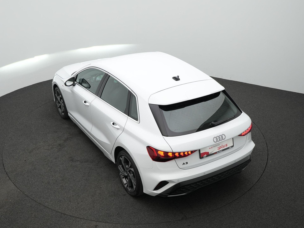 Audi A3 (KRF54H) met abonnement