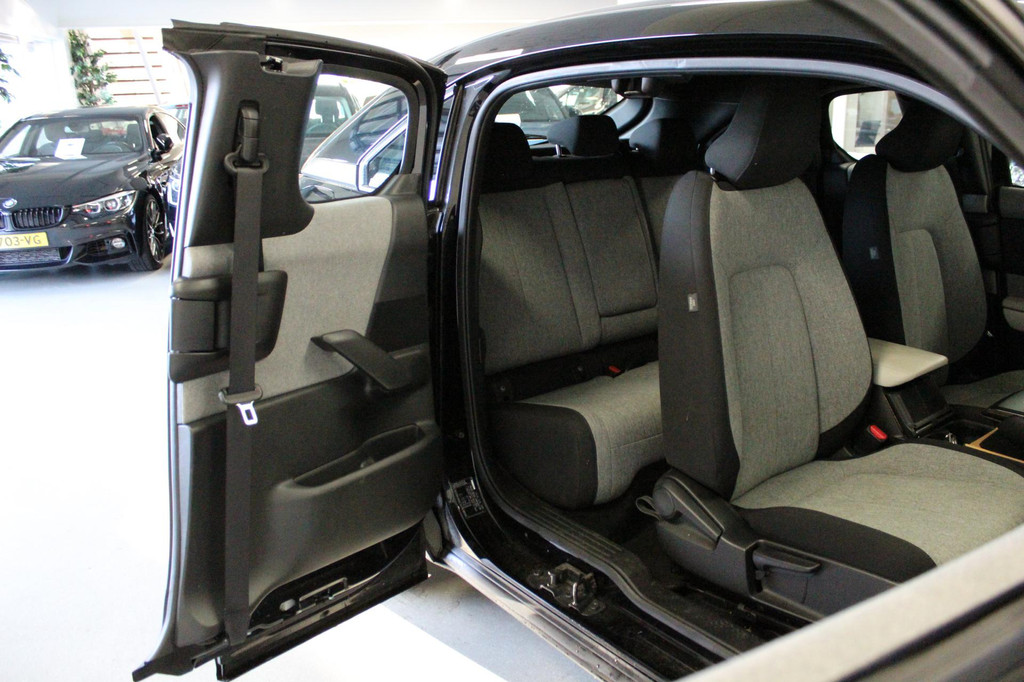 Mazda MX-30 (N795DT) met abonnement