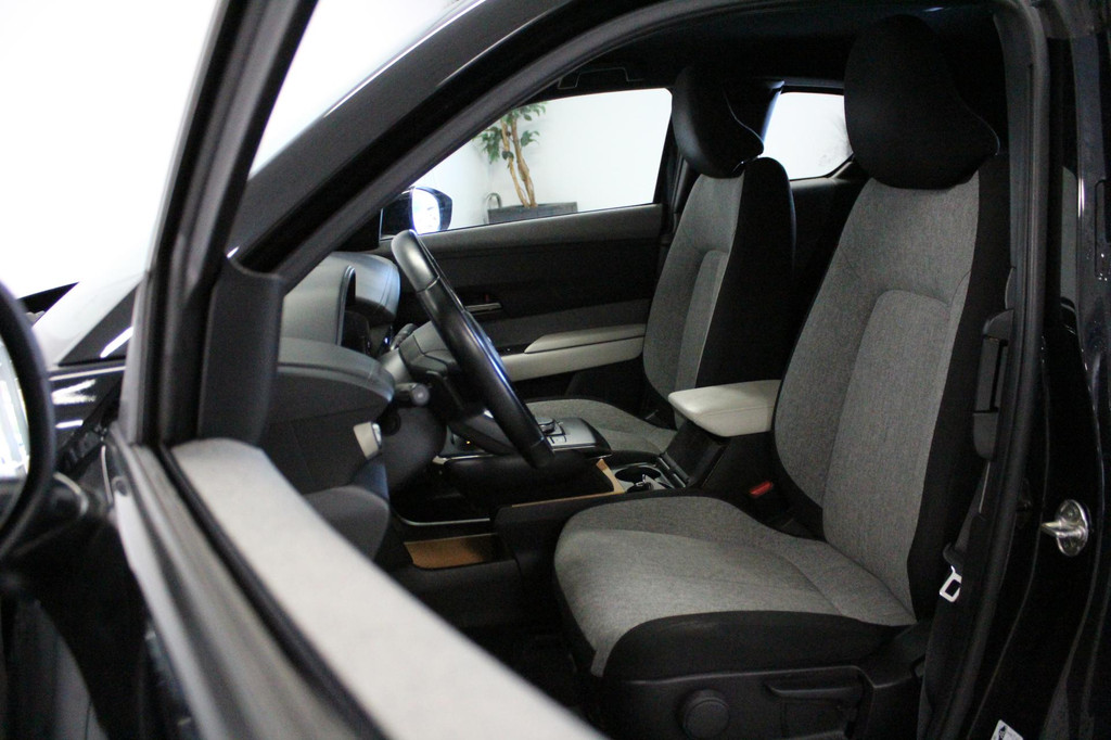 Mazda MX-30 (N795DT) met abonnement