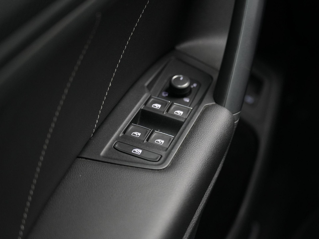 Volkswagen Tiguan (KTR95F) met abonnement