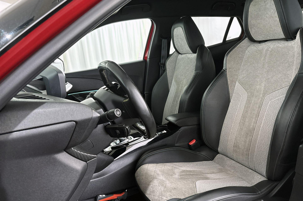 Peugeot e-2008 (L794XX) met abonnement